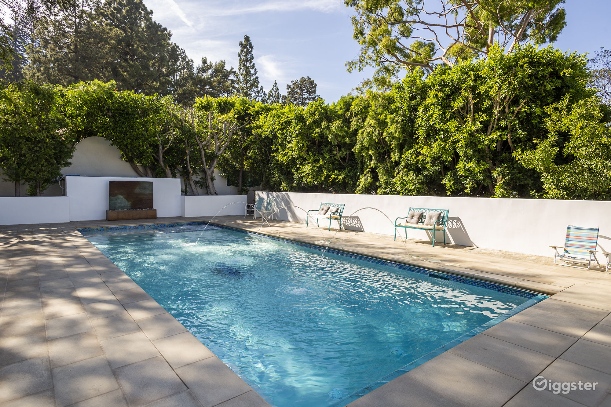 The Ivory Palm Rent this location on Giggster