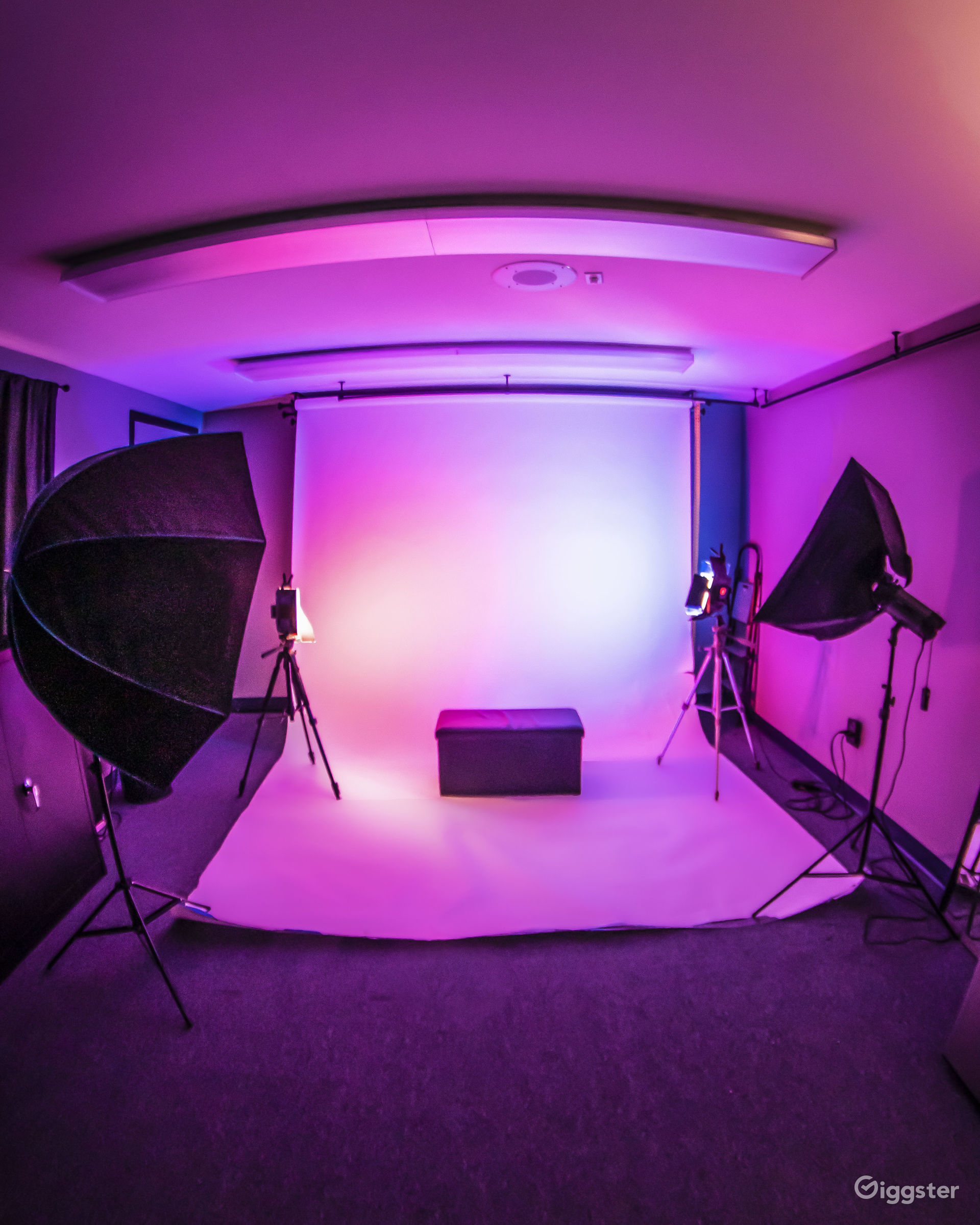 Cozy, Creative Studio Space, Bay Shore