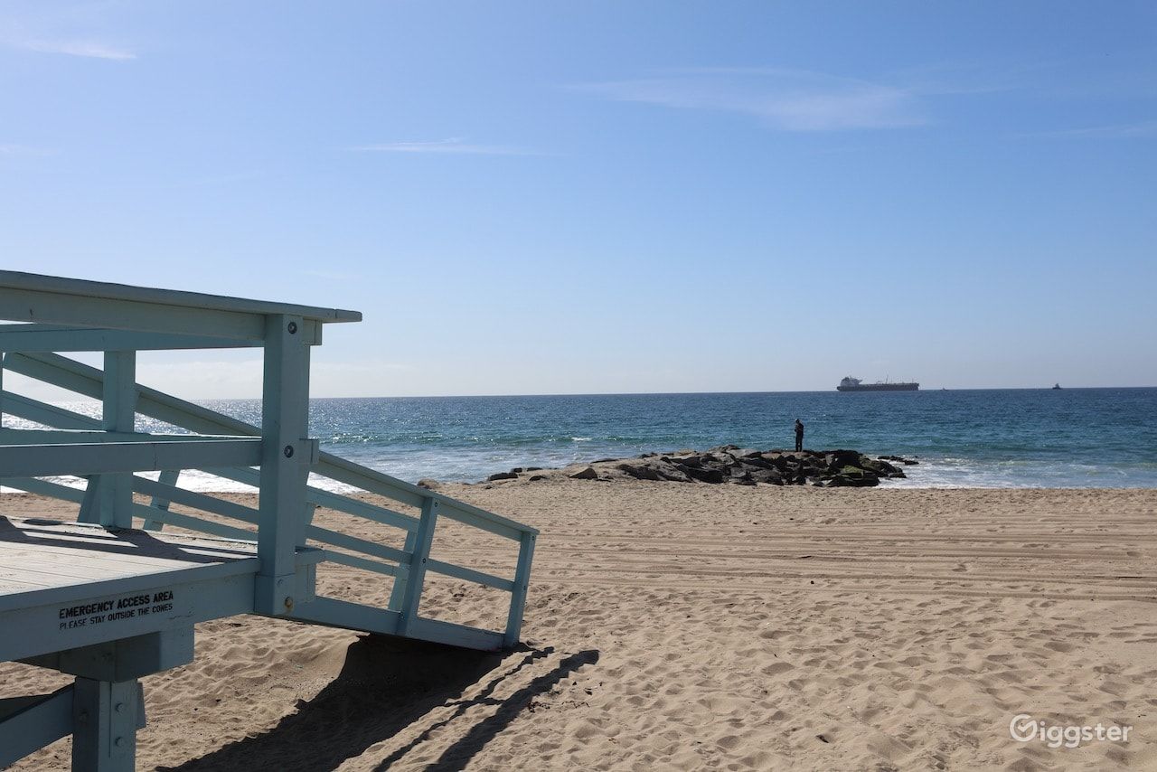 Dockweiler Beach | Lifeguard Towers 59-60 Photo 1