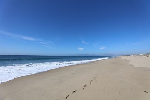 Dockweiler Beach | Lifeguard Towers 59-60 Photo 38