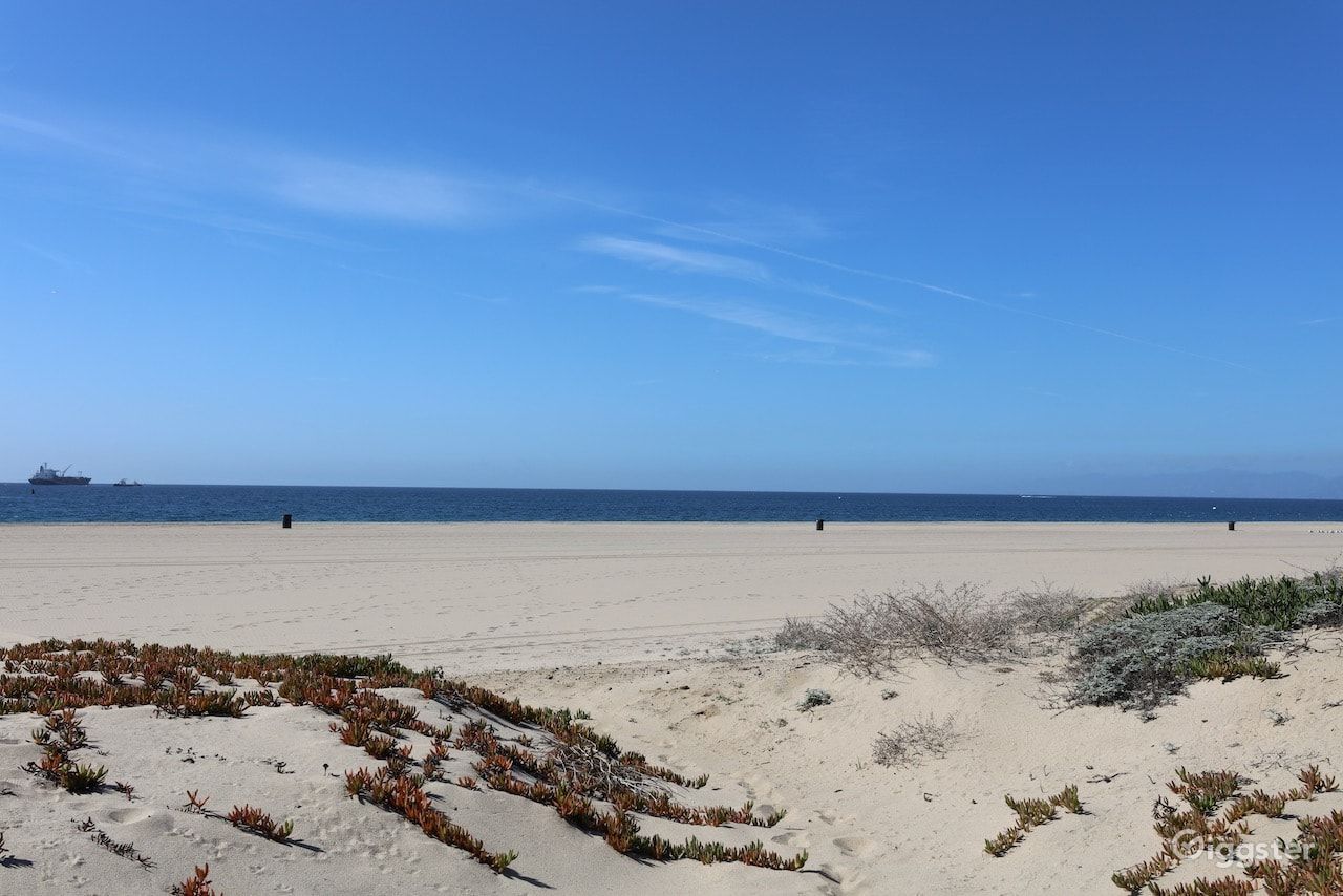 Dockweiler Beach | Lifeguard Towers 59-60 Photo 75