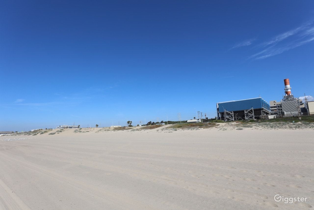 Dockweiler Beach | Lifeguard Towers 59-60 Photo 64