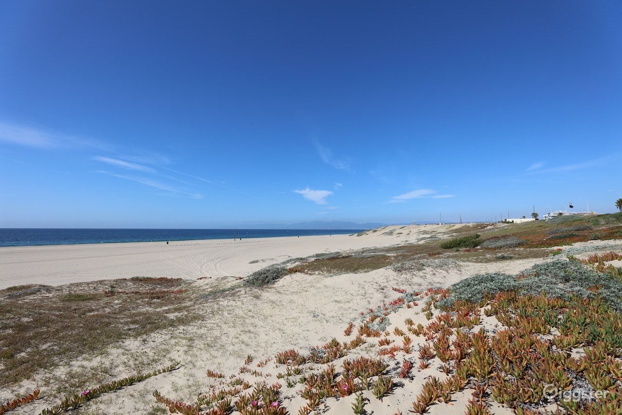 Dockweiler Beach | Lifeguard Towers 59-60 Photo 97
