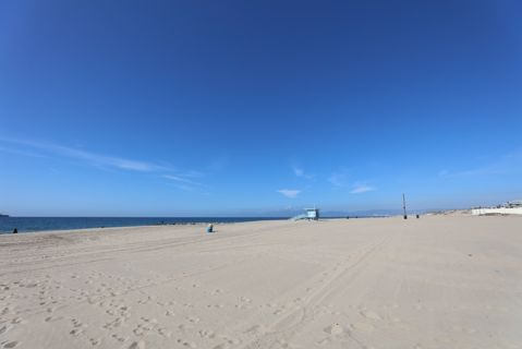 Dockweiler Beach | Lifeguard Towers 59-60 Photo 16