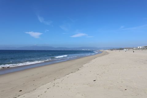 Dockweiler Beach | Lifeguard Towers 59-60 Photo 48