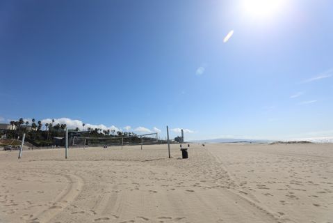 Dockweiler Beach | Lifeguard Towers 59-60 Photo 12