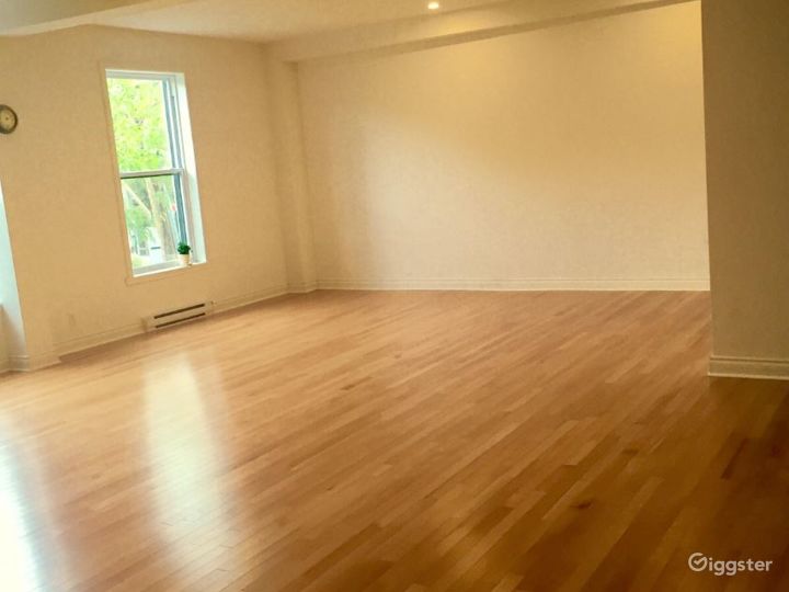 Studio B 650 sqft Dance Studio with FullLength Mirrors Rent this