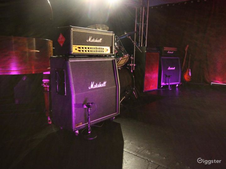 The Music Mill REHEARSAL & SHOWCASE STAGE STUDIO Rent this location