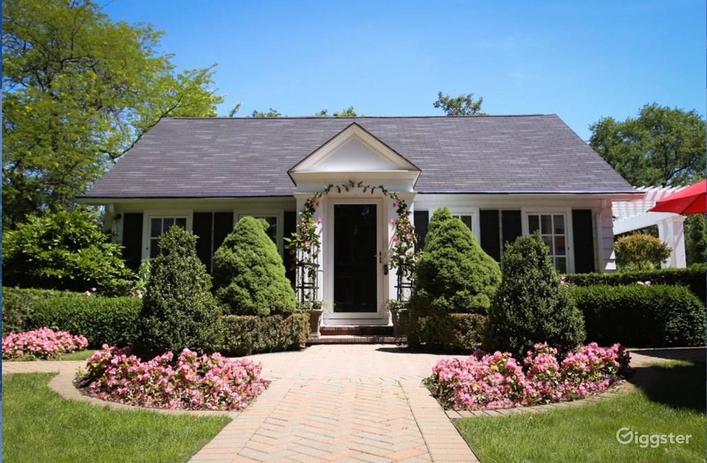 The Dooryard Gardens Rent this location on Giggster