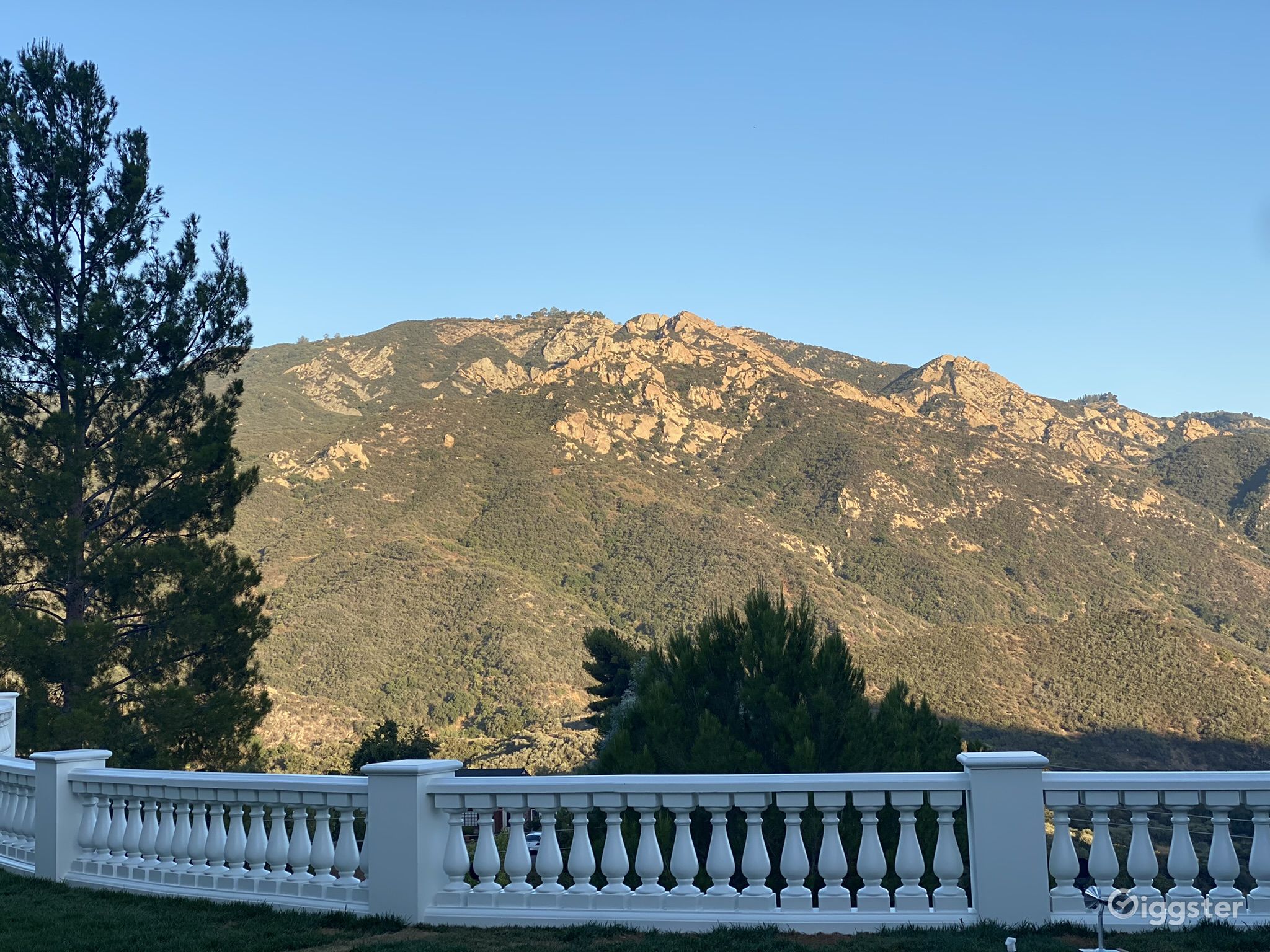 Calabasas/Malibu Rent this location on Giggster