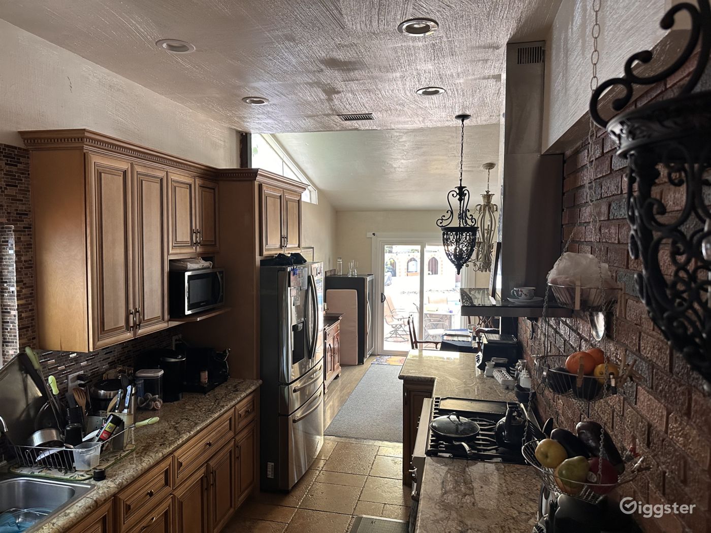 Beautiful Spanish Style Home w Vaulted Ceilings Rent this location on