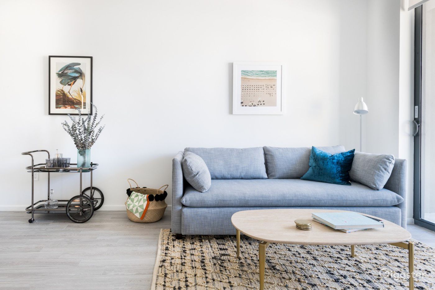 1 Bedroom Apartment in The Heart of Downtown Miami Rent this location