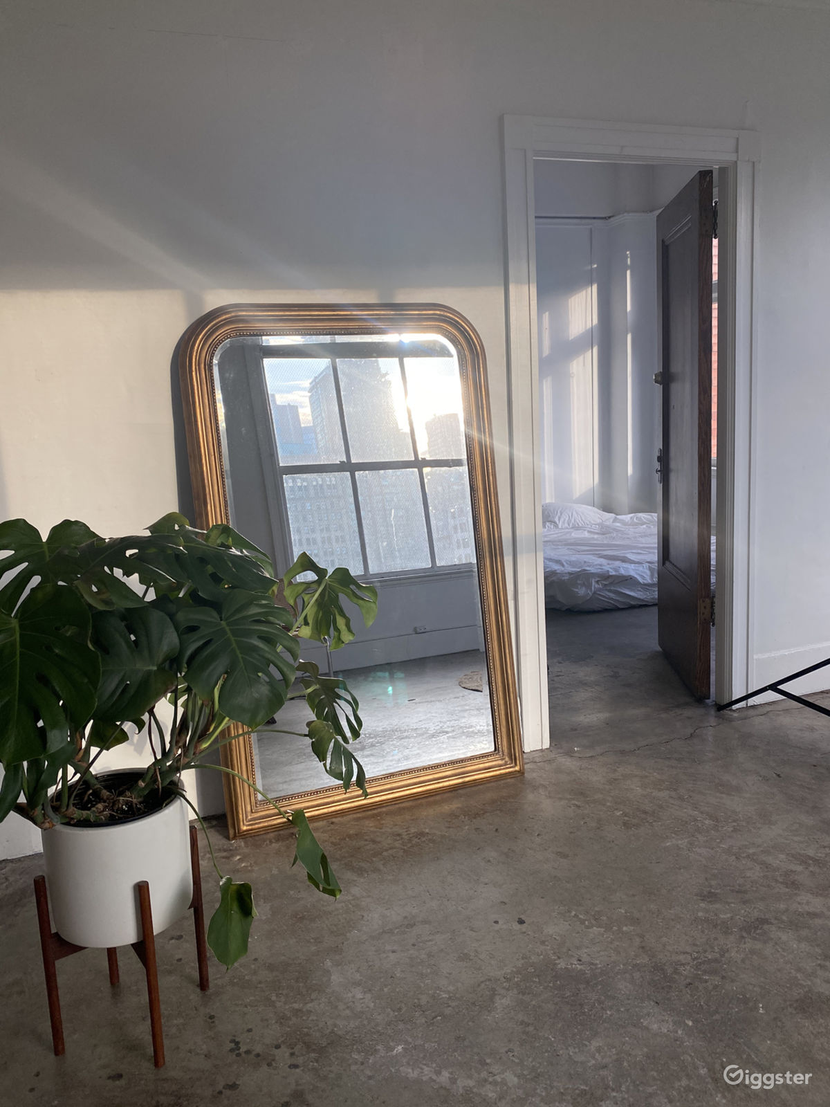 The BEST 10 Photo Shoot locations near me | Giggster