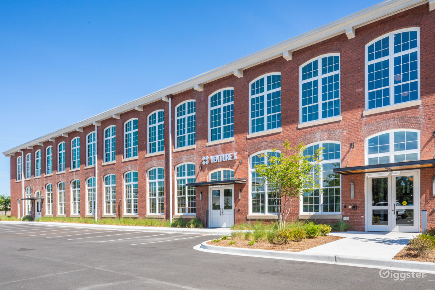 Modern CoWorking Studio in Charleston Garco Mill Rent this location on Giggster