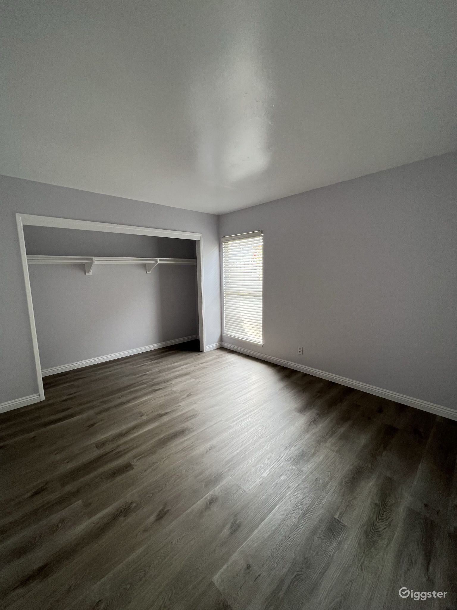 Duplex in Beautiful Ventura Keys Rent this location on Giggster