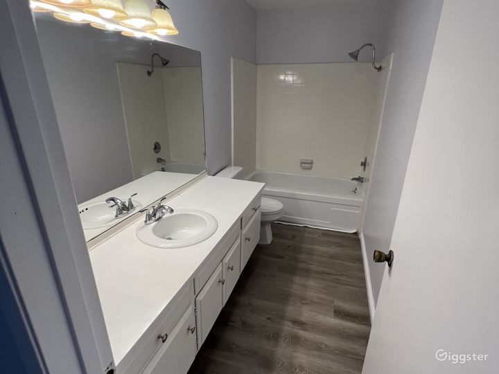 Duplex in Beautiful Ventura Keys Rent this location on Giggster