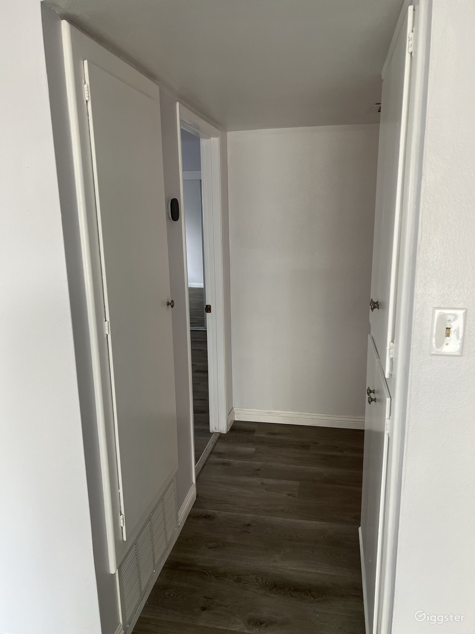 Duplex in Beautiful Ventura Keys Rent this location on Giggster