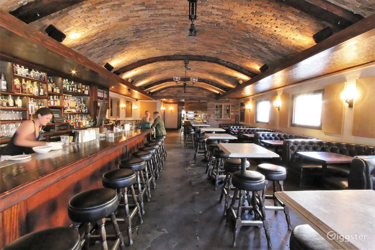 Gastropub No.1 Rent this location on Giggster