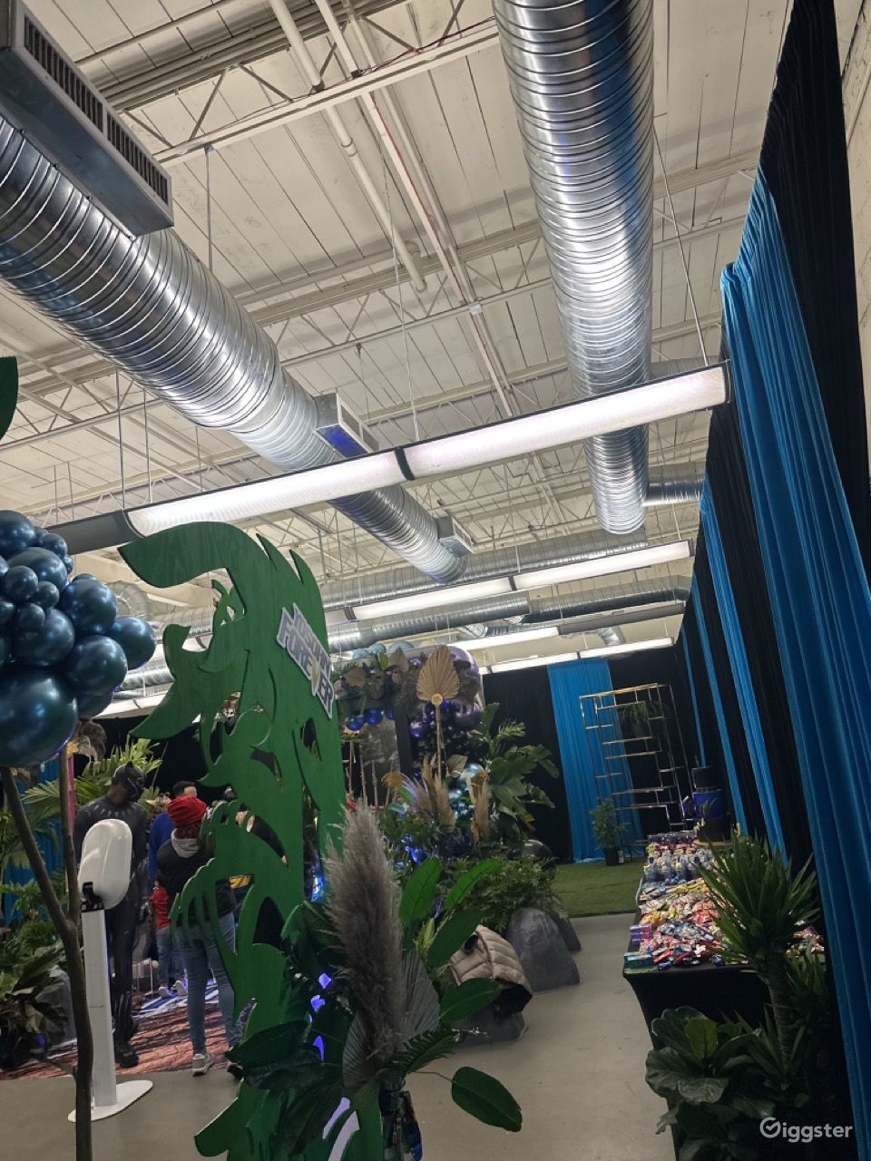 RETAIL, EVENT & STUDIO SPACE BUCKHEAD & MIDTOWN Rent this location on Giggster