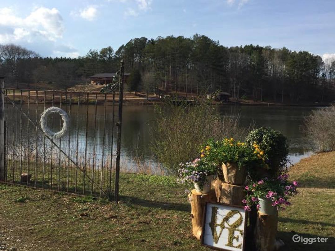 Rustic Wedding Venue in Bowdon, Georgia Photo 3