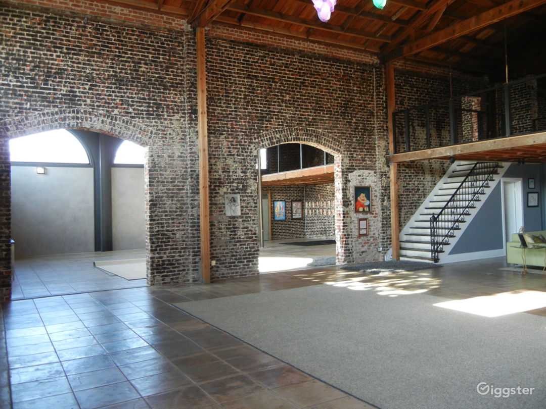 South Los Angeles Loft Rent This Location On Giggster