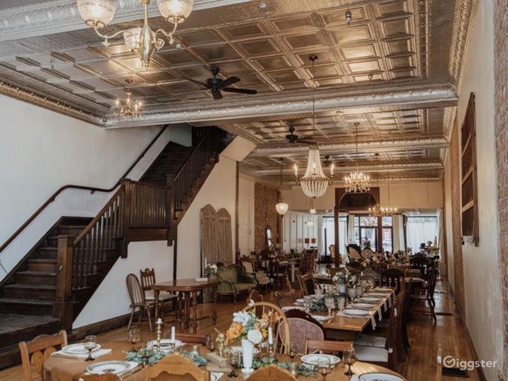 Historic, Exposed Brick, Tin ceiling, Industrial Photo 3