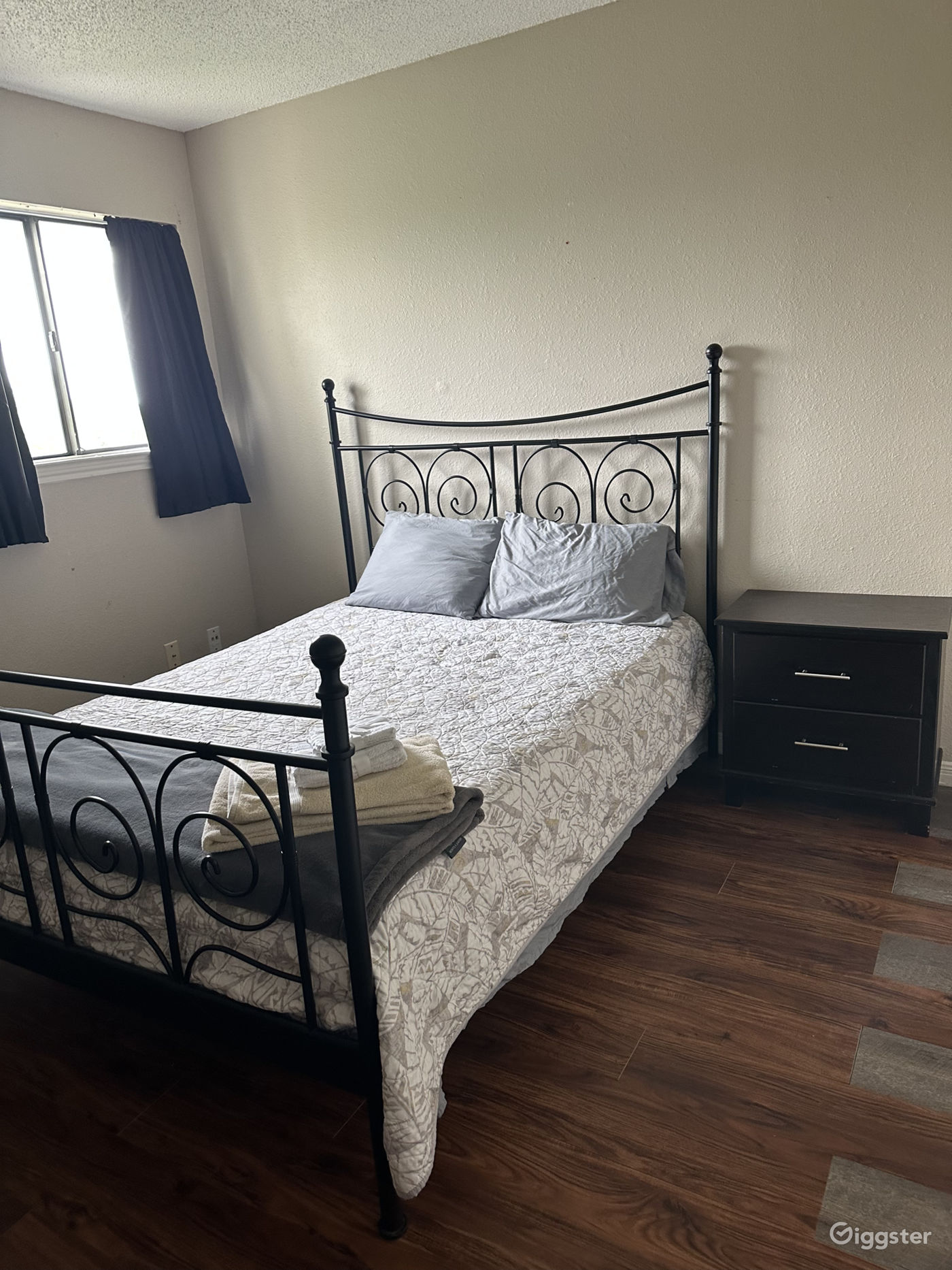 White House in Texas Rent this location on Giggster