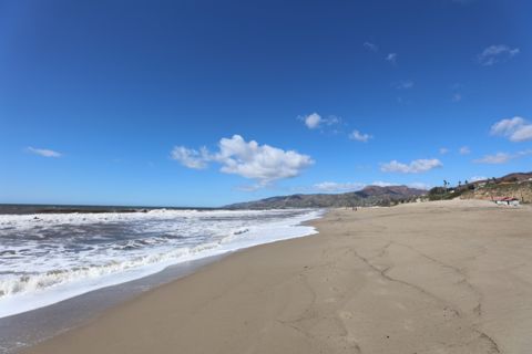Zuma Beach Photo 52