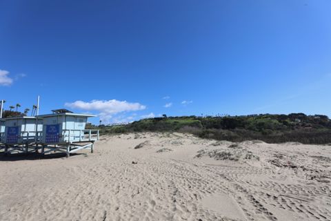 Zuma Beach Photo 62