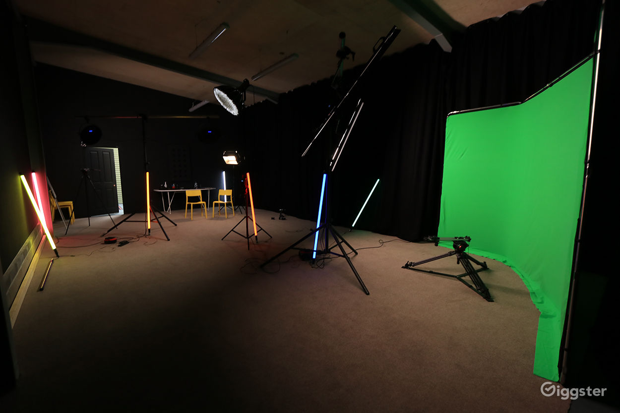 Film an photography studio for hire near Cambridge Rent this location