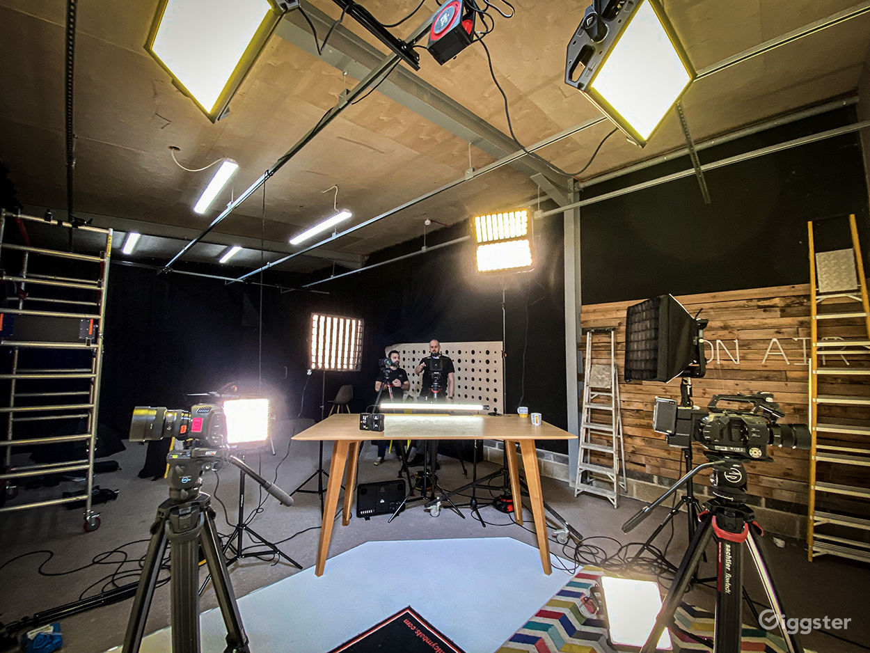 Film an photography studio for hire near Cambridge Rent this location