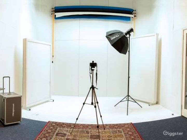 The Photography Studio Rent this location on Giggster