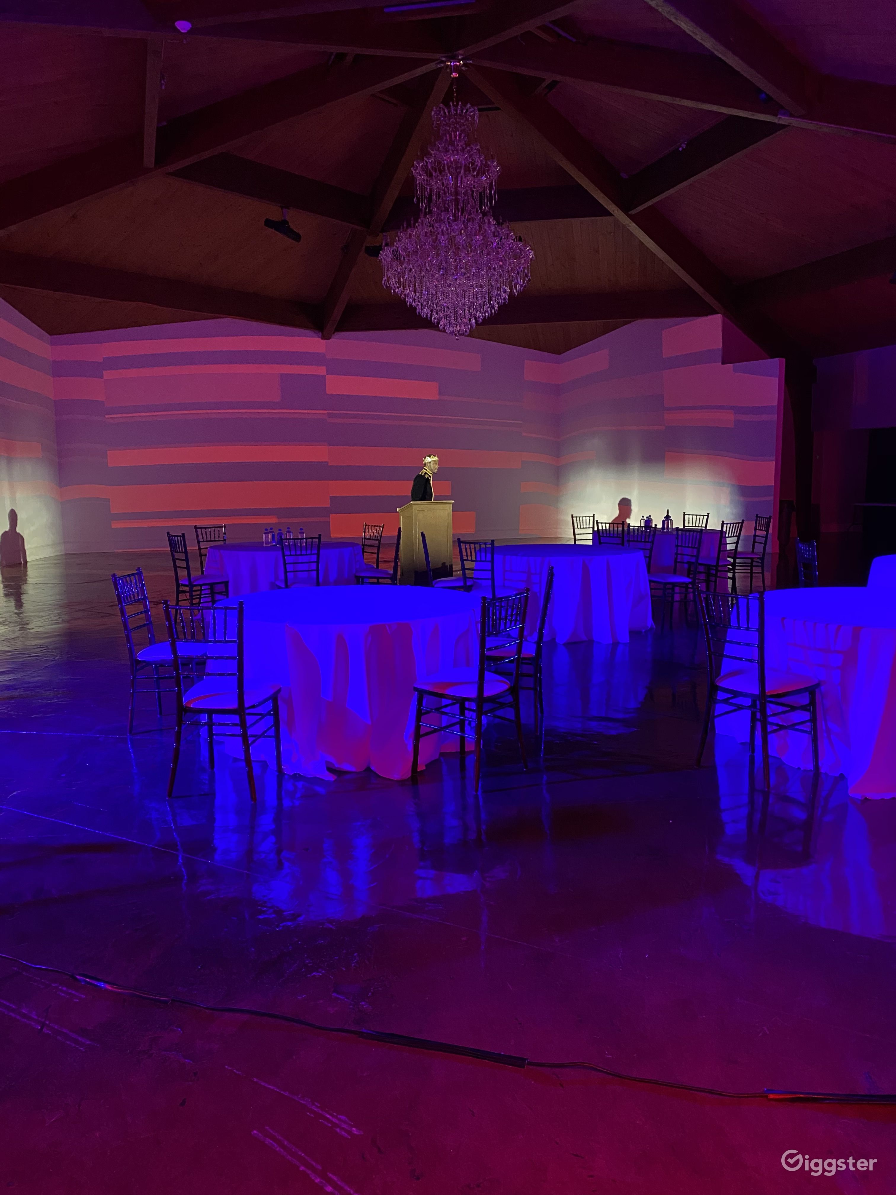 Extra Luxurious Event Space in Atlanta Rent this location on Giggster