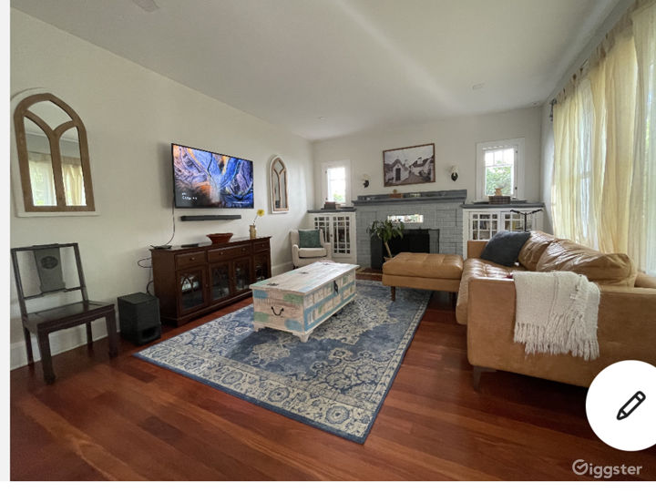 Casa Espanola Rent this location on Giggster