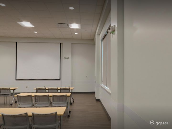 Large Library Meeting Room in Greenwell Spring Branch Rent this