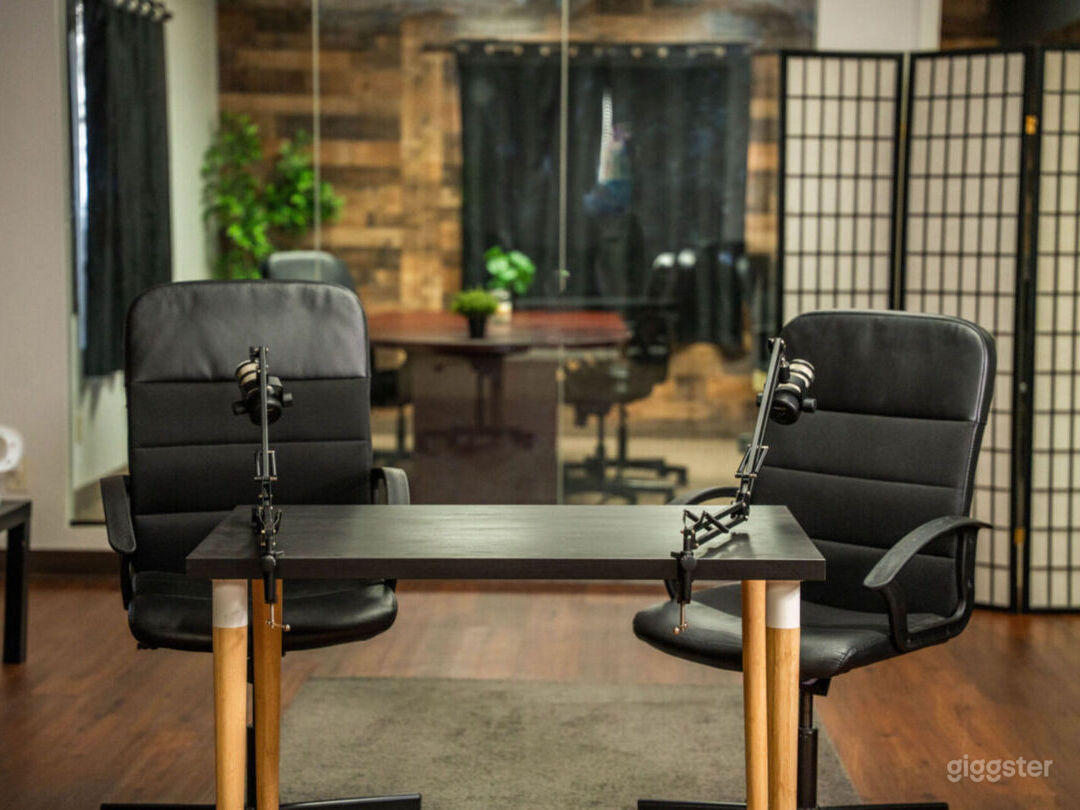Podcast Video / Audio Recording Studio Photo 4