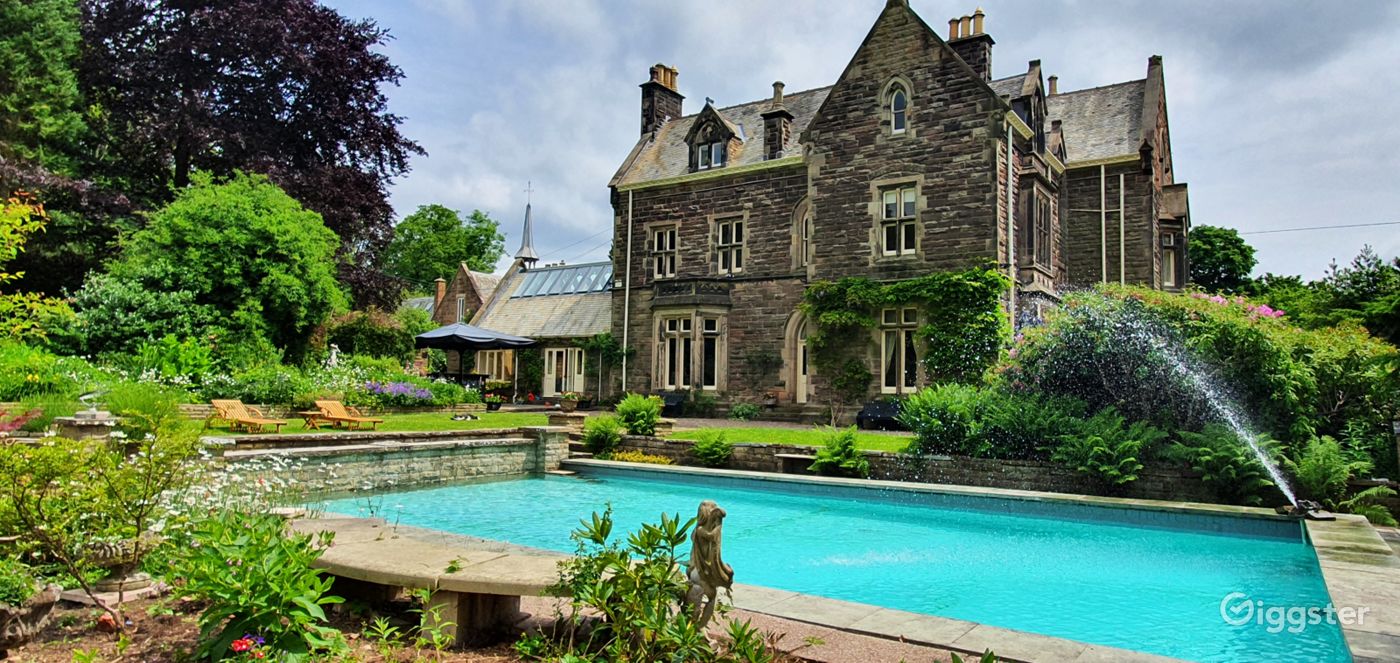 A quirky & elegant Grade II country manor Rent this location on Giggster