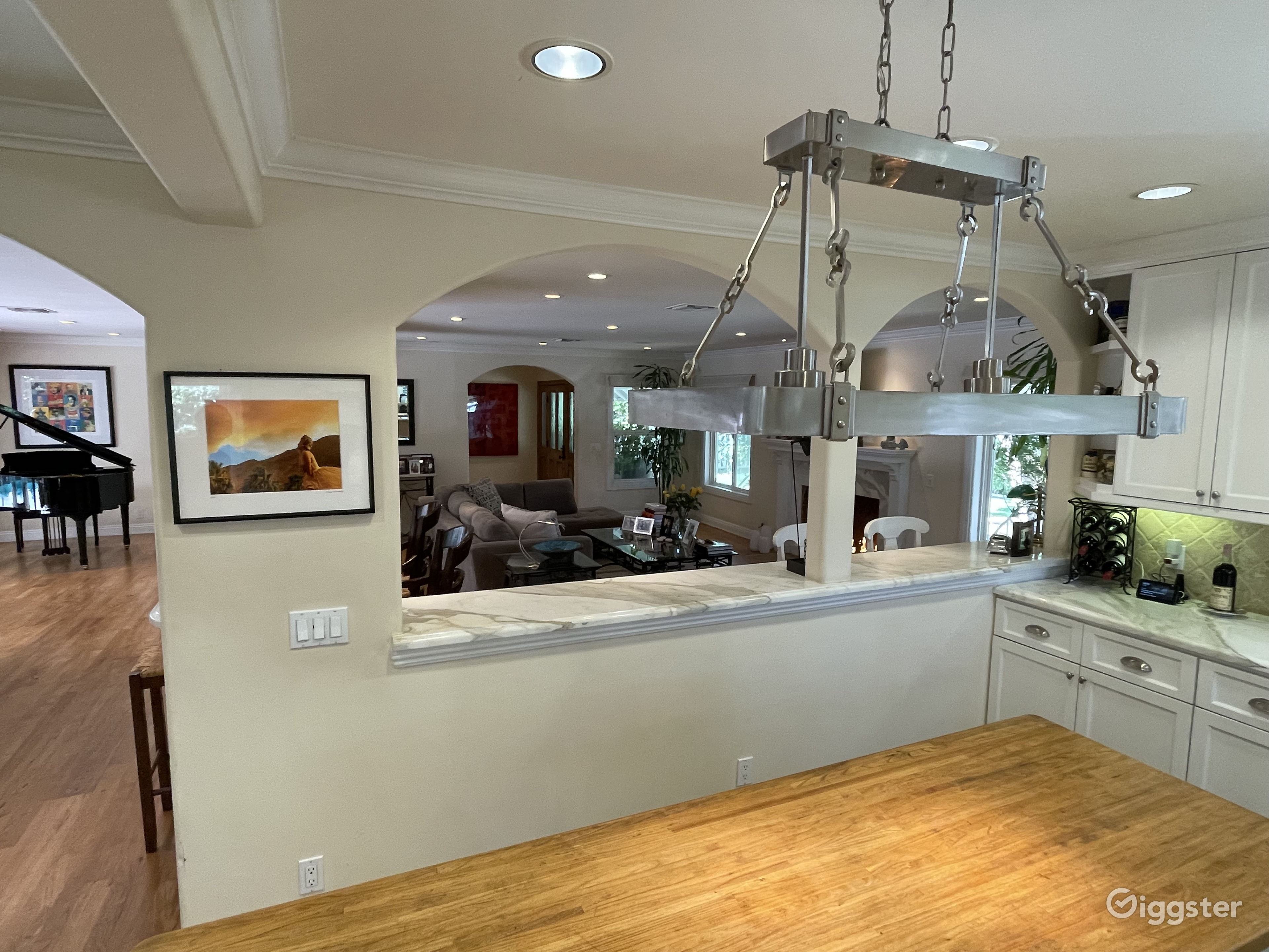 Beautiful, open, bright home in Valley Village Rent this location on