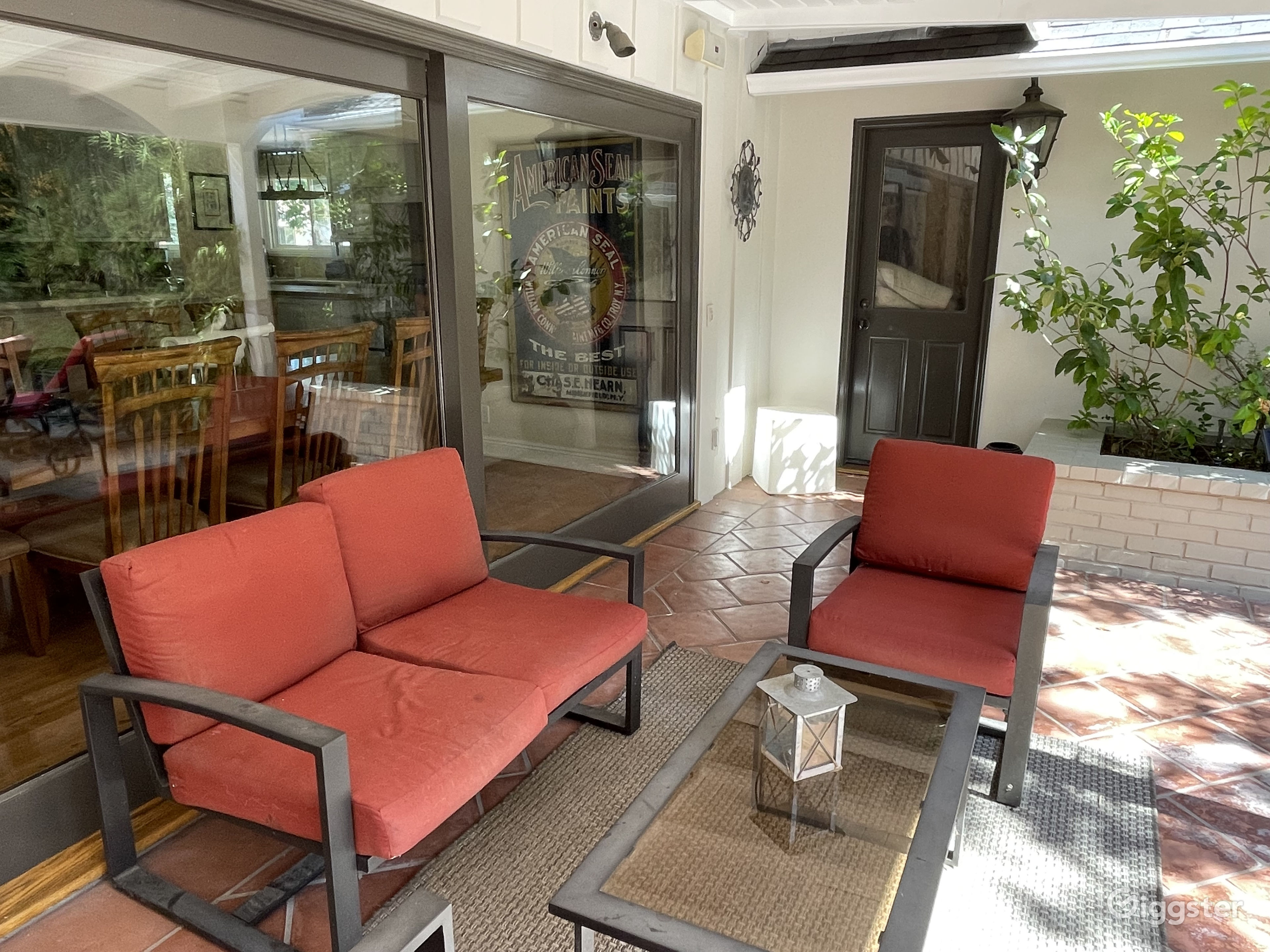 Beautiful, open, bright home in Valley Village Rent this location on