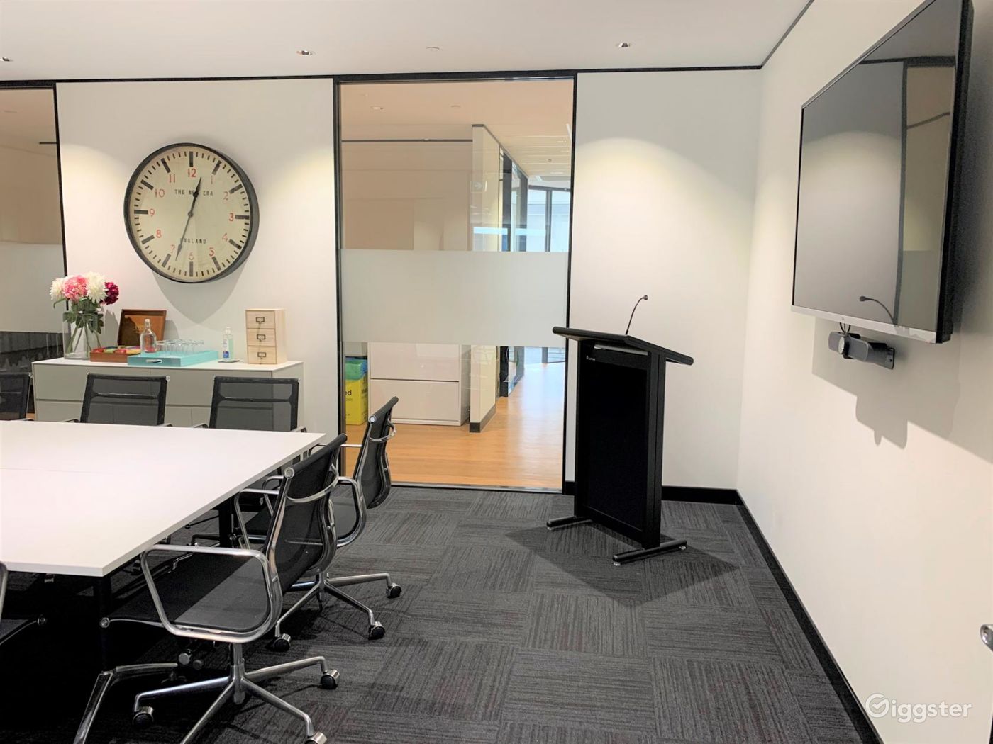 Boardroom in Brisbane Rent this location on Giggster