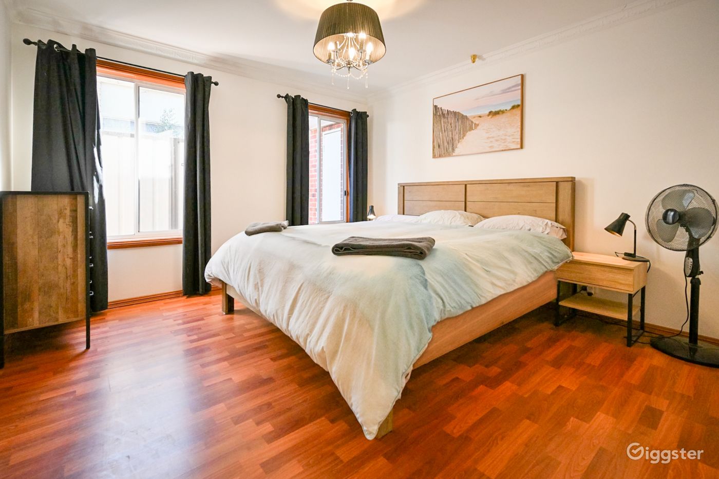 Hoppers Crossing 4BR house, gardens, fireplace... Rent this location