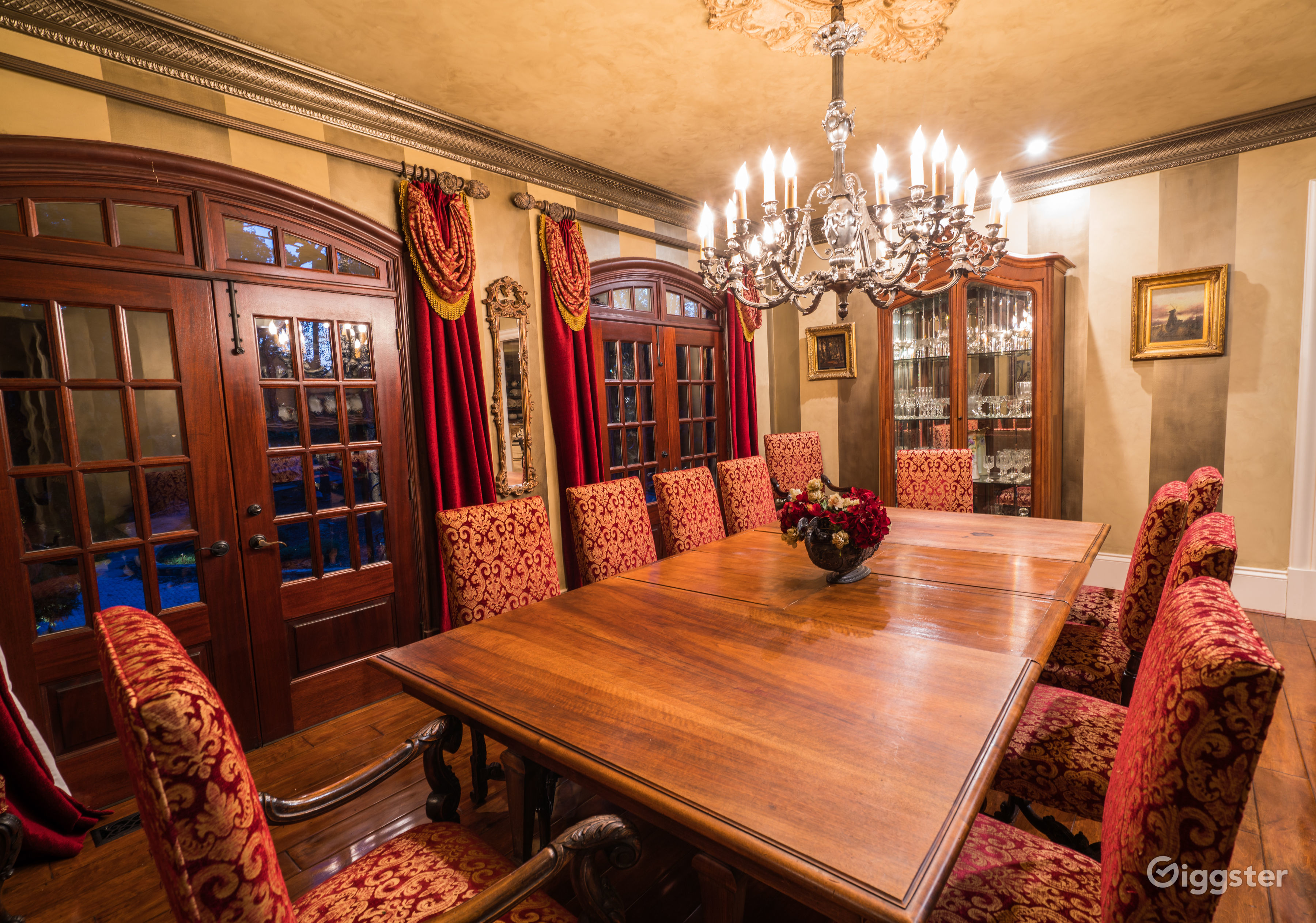 Lions Gate Estate Rent this location on Giggster