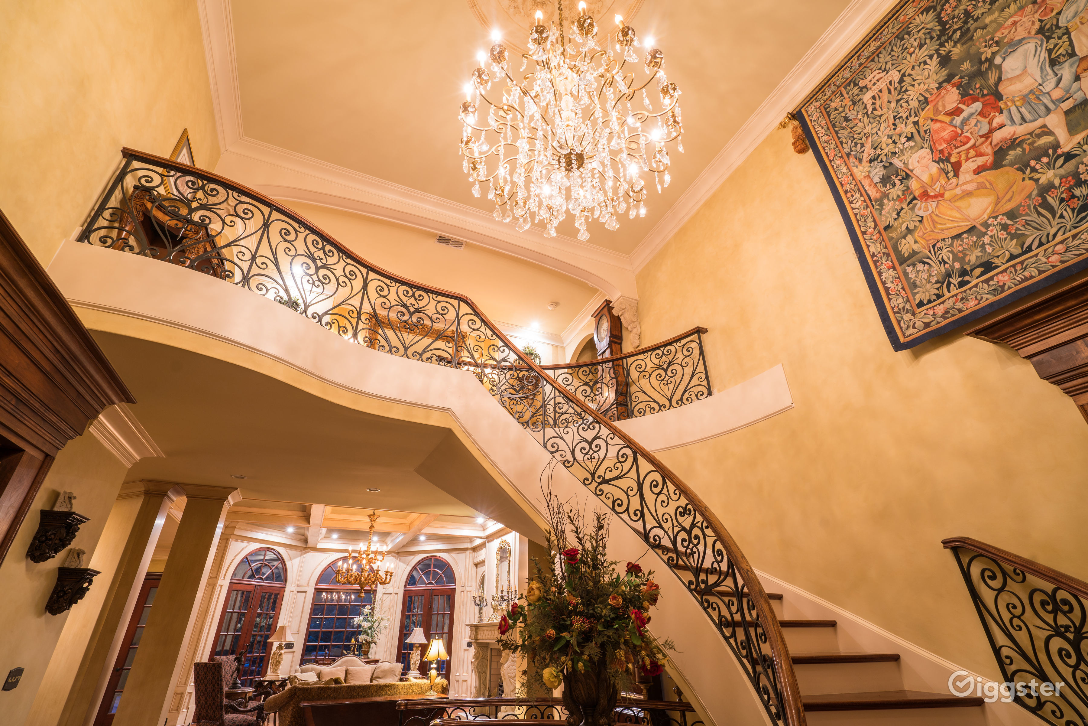 Lions Gate Estate Rent this location on Giggster