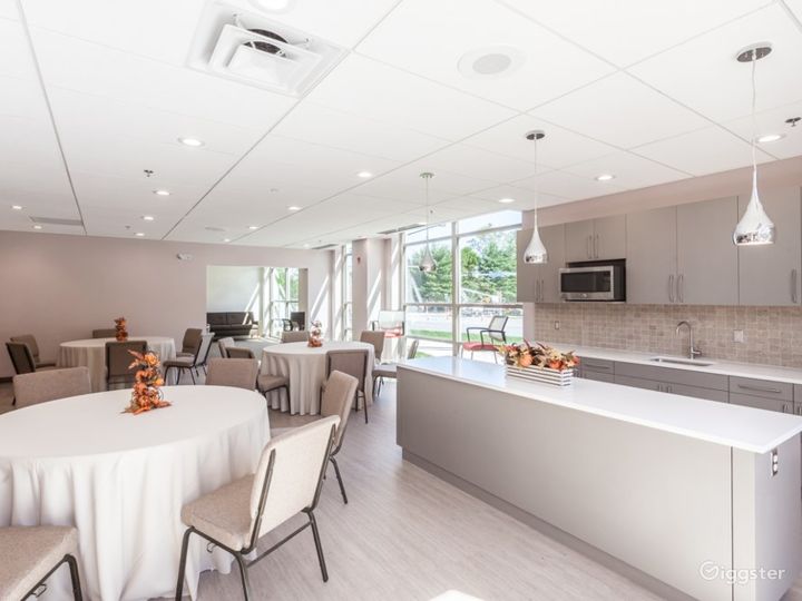 Cascades Overlook Event Center Party Room Rent this location on