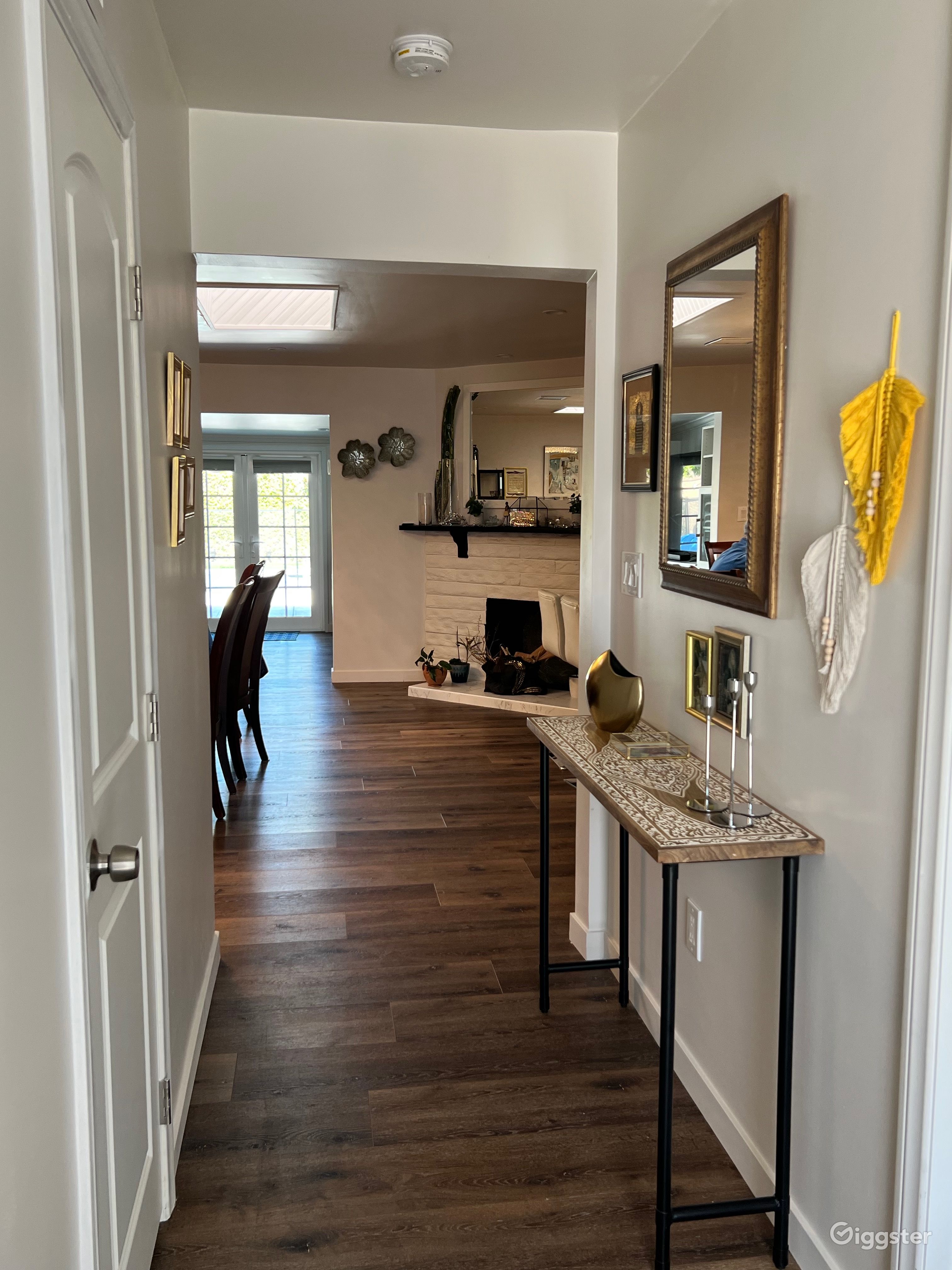 Transitional AllAmerican Home Rent this location on Giggster