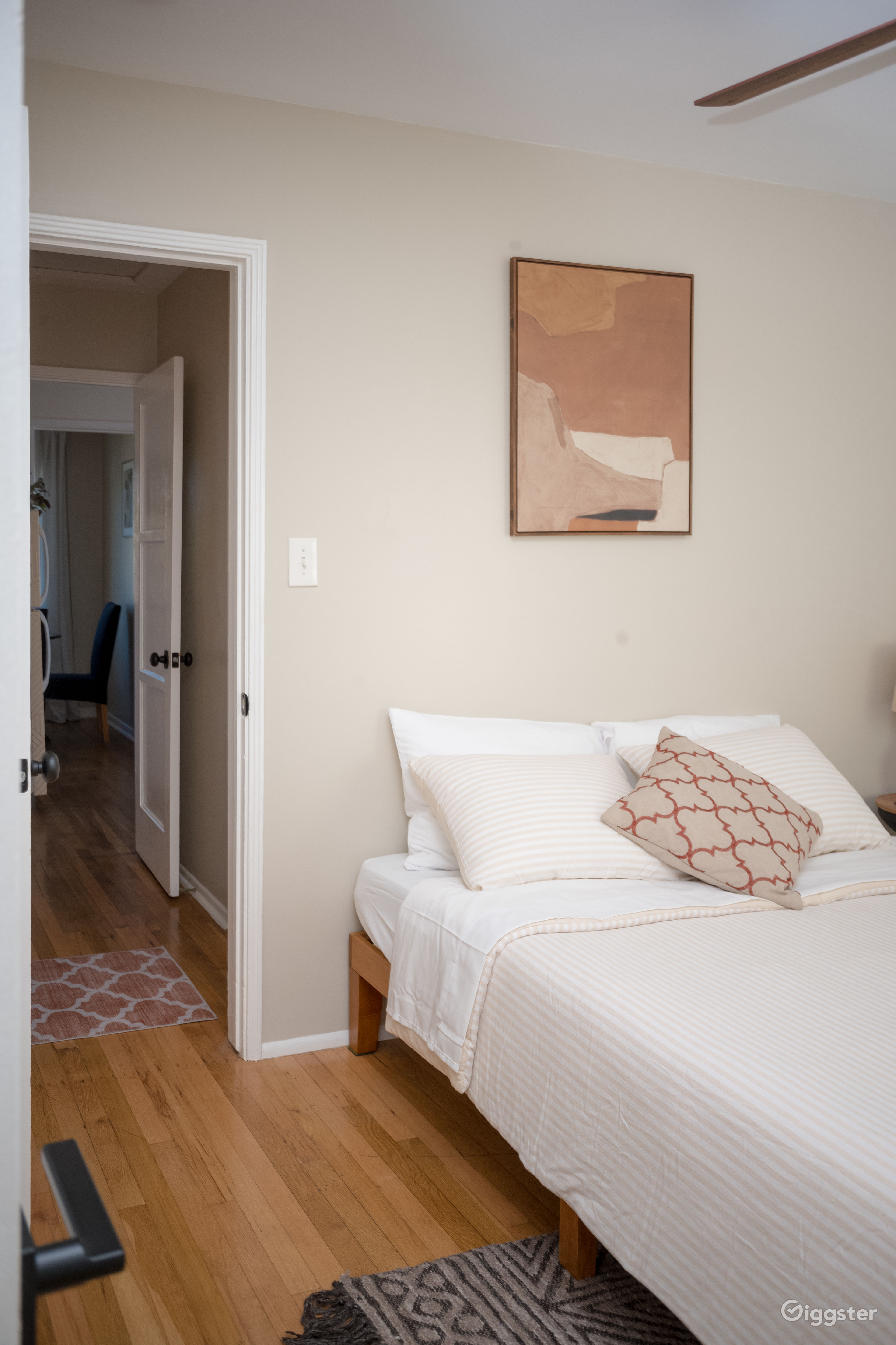 Modern Westchester home near LAX/SoFi stadium Rent this location on