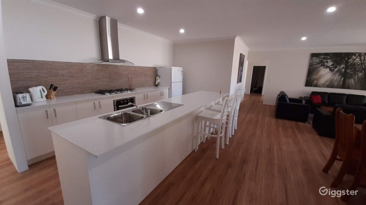 Villa 16 Cockatoo Lodge Rent this location on Giggster