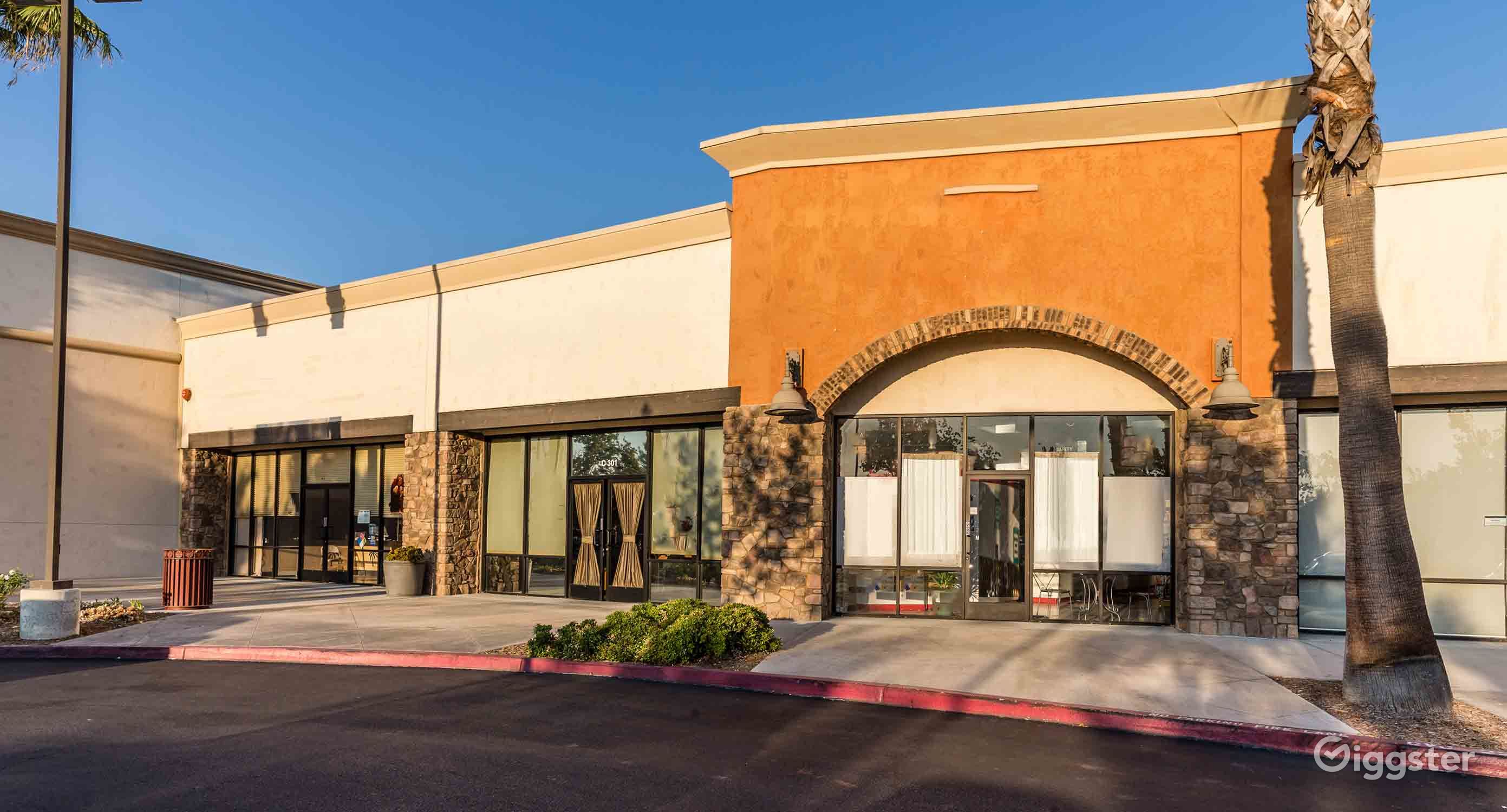 Exciting Shopping Mall in Winchester Rent this location on Giggster