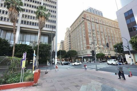Pershing Square Photo 9