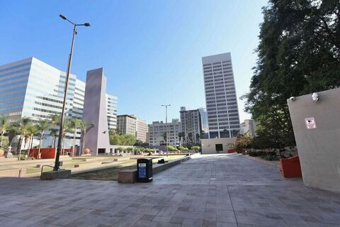 Pershing Square Photo 49